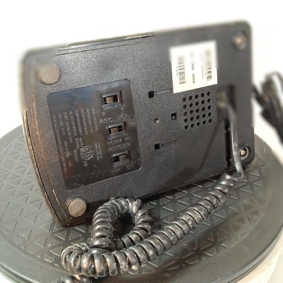 Conair METROPOLIS Retro Telephone Push Button Vintage Style Landline Phone - Picture 9 of 12